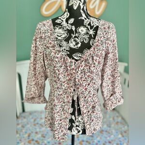 American Eagle Outfitters floral button front cotton top